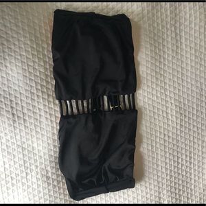 Strapless bikini top